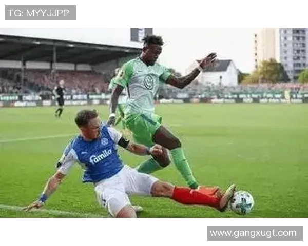 英冠焦点战米尔沃尔主场迎战布伦特福德争夺三分 英冠焦点战米尔沃尔主场迎战布伦特福德争夺三分